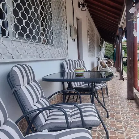 Casa Panko Navodari